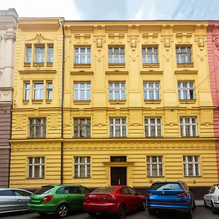Luxury Prague Riverside Apartment Exterior photo